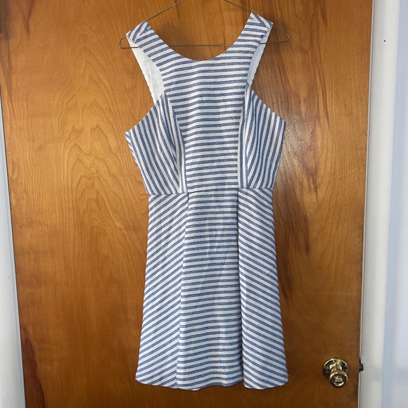 BCBGeneration BCBG Striped Sleeveless Mini Summer Dress - Picture 1 of 3